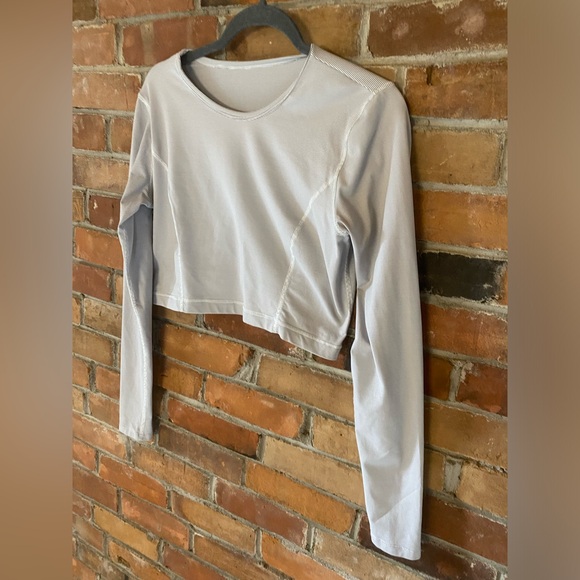 LULULEMON cozy crop top Wee Stripe White Ambient Grey / White long sleeve - Picture 9 of 9